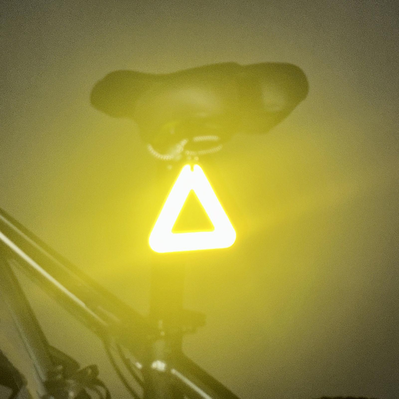 Triangle Reflective Pendants H - Running Visibility Gear 评论和价格